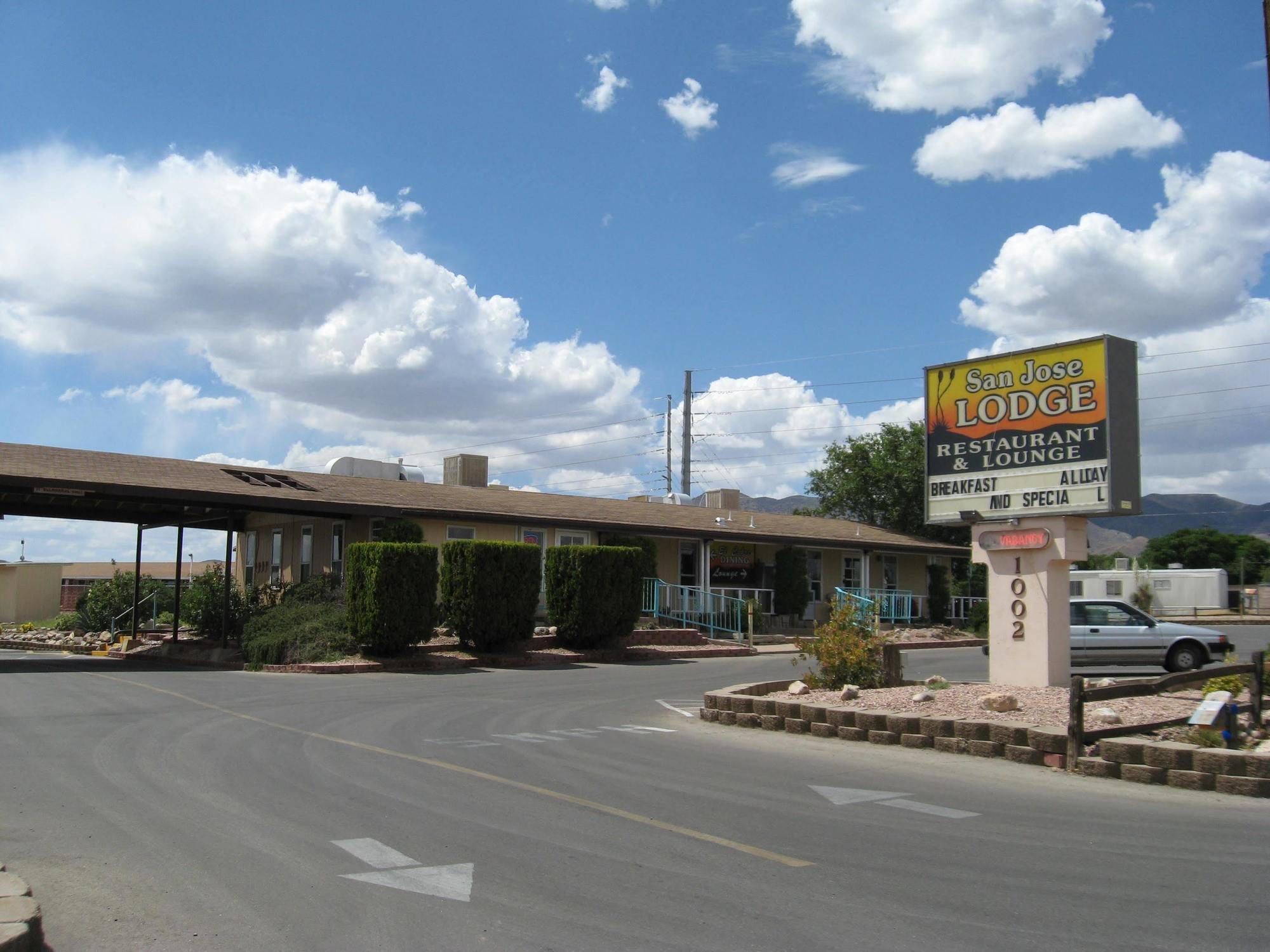 بيسبي San Jose Lodge المظهر الخارجي الصورة